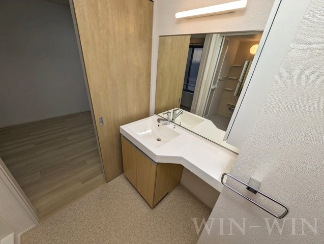 フォレスト パークの独立洗面台