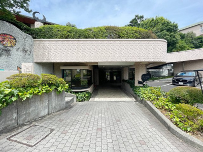 【エントランス】 | ライムライト青葉