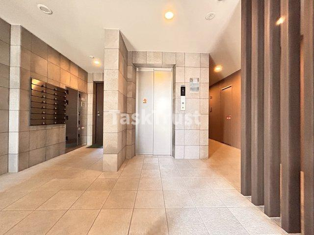 【ロビー】 | クロシェット関目