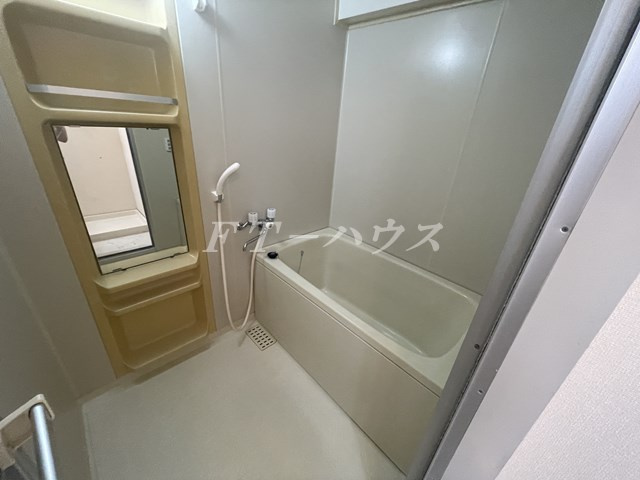 ソイ・コート幕張の浴室