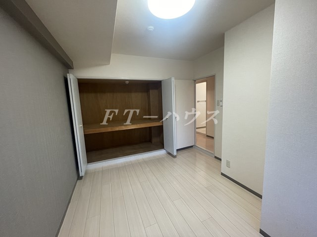 ソイ・コート幕張の居間・リビング