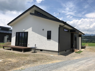 【外観】 | 佐久市甲中古住宅