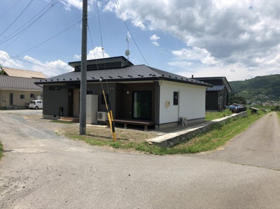 【前面道路含む現地写真】 | 佐久市甲中古住宅
