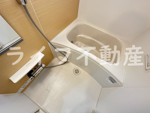 ジャイオスの浴室