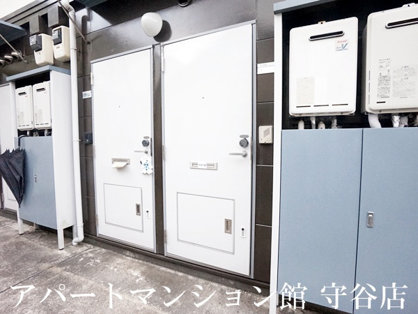 レオパレス夢の玄関