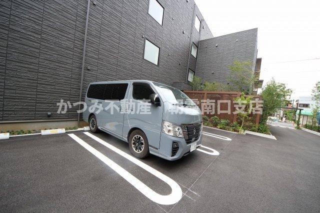 【駐車場】 | レオナ雅