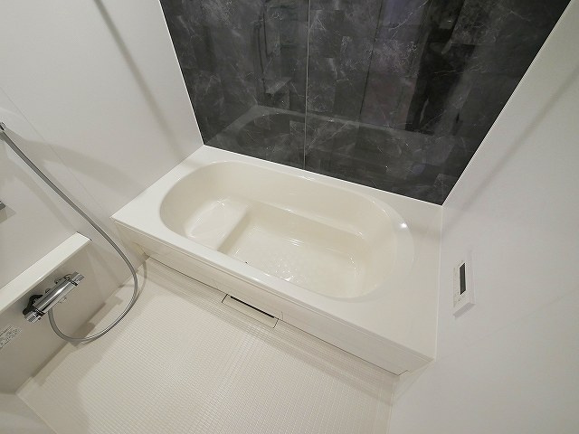 アヴニールの浴室|ゆったり過ごせるお風呂です