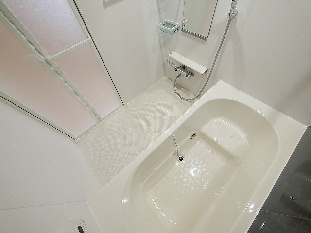 アヴニールの浴室|きれいなお風呂です