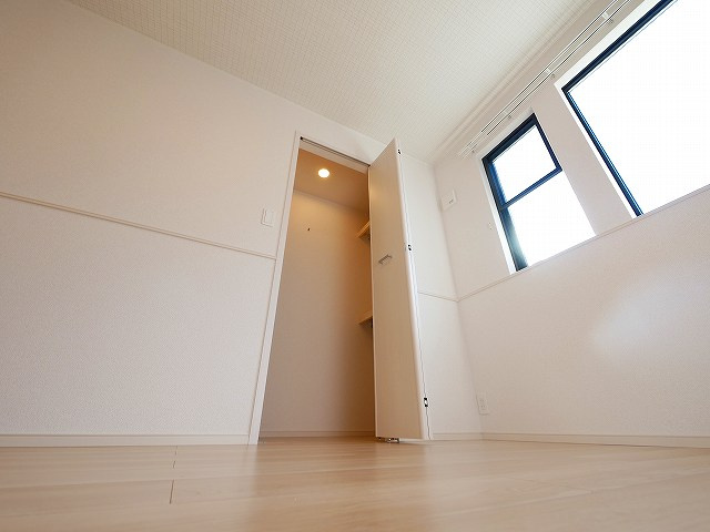 アヴニールの収納|ちょっとした収納スペースも充実しています