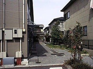 レオパレスサンハイツエイトのエントランス