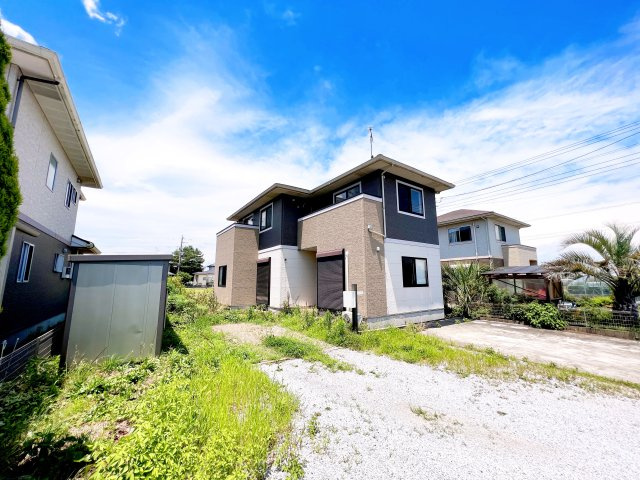 児玉郡神川町大字新里　中古住宅の外観