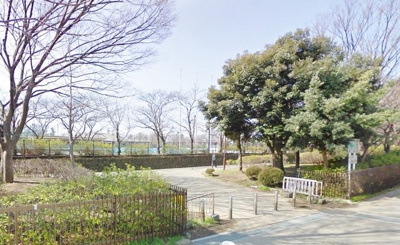 松戸運動公園まで450ｍ