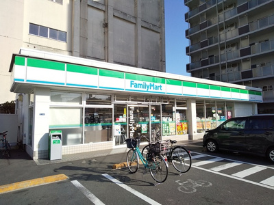 ファミリーマート 東墨田二丁目店まで30ｍ