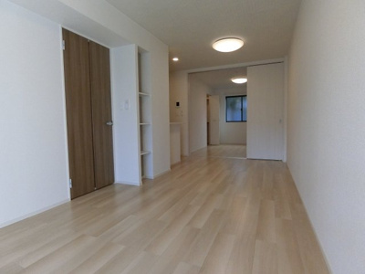 【居間・リビング】 | レジデンス隆