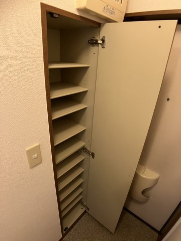 アムールHAPPINESSの玄関