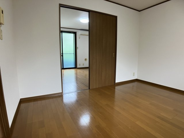 アムールHAPPINESSの居間・リビング