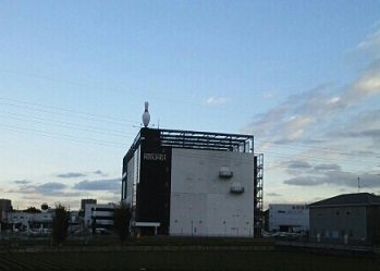 【周辺】 | ムッカ　モンターニャ | ラウンドワンまで750m