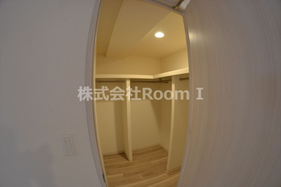 【収納】 | プレサンス心斎橋ニスト | 収納豊富です