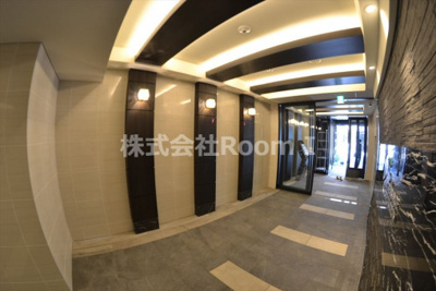 【ロビー】 | プレサンス心斎橋ニスト | ロビーです