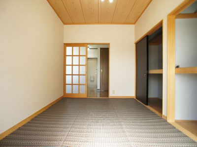 【和室】 | モミヤマハイツ | お部屋がスッキリ！充実収納付きです♪