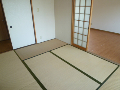 【和室】 | ハイツエクセルII番館 | 和室があれば、来客や子供用のスペースとして活躍します