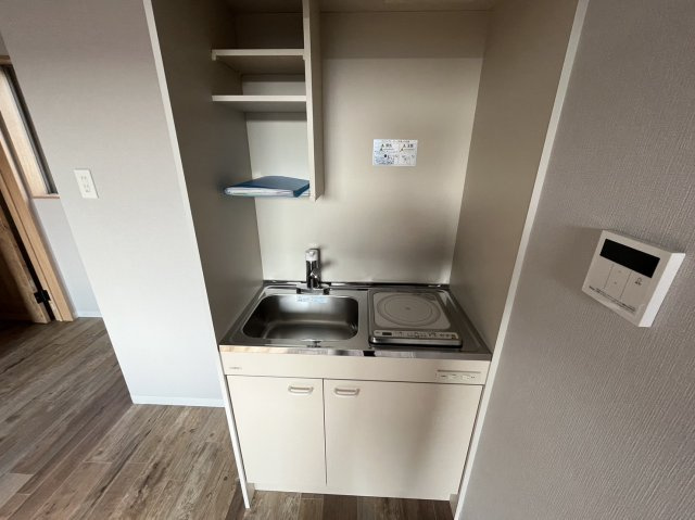 カサネ　潮江4丁目　A棟