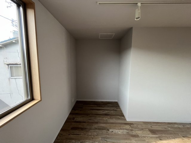 カサネ　潮江4丁目　A棟