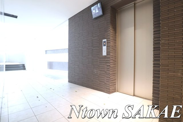【ロビー】 | コンセール葵 | 落ち着いたロビーです