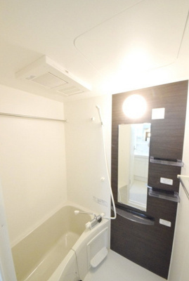 【浴室】 | リブリ・ラヴィータ | 日々の疲れを癒すお風呂付です