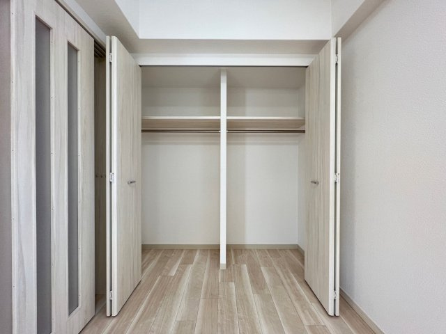 ラクラス本町東の収納
