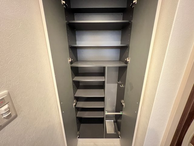 ラクラス本町東の収納