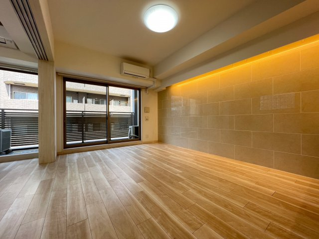 ラクラス本町東の内装