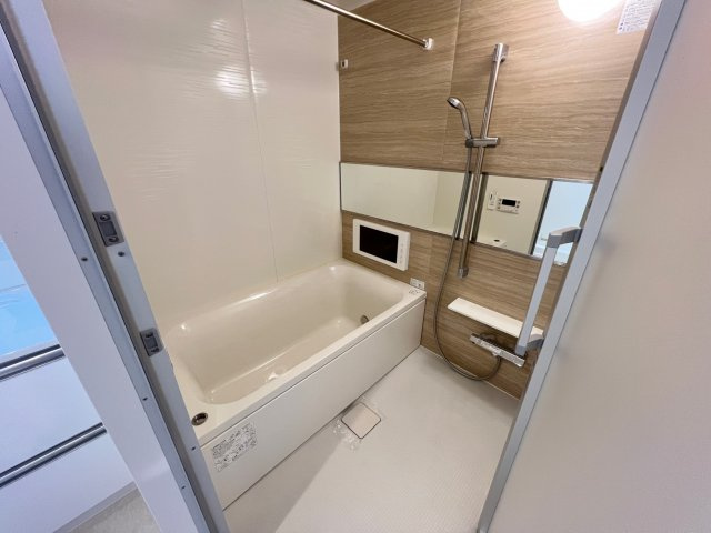 ラクラス本町東の浴室