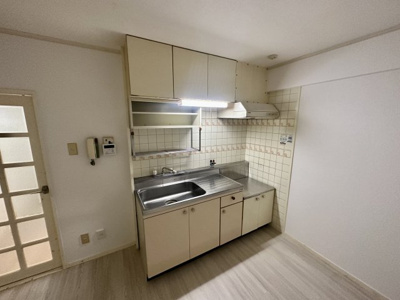 【キッチン】 | ユーネスト浅野