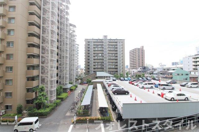 クローバーハイツ森小路1号棟の展望