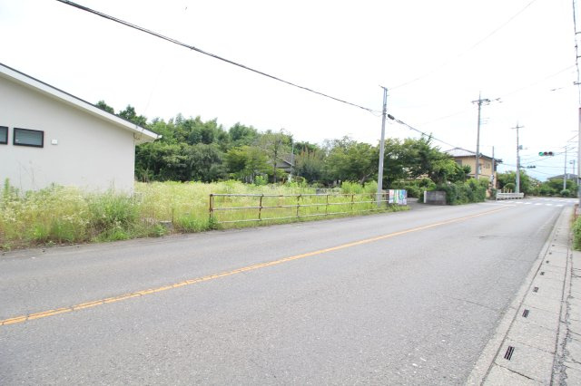 坂戸市小山　建築条件なし売地　東武東上線『坂戸駅』バス7分　の外観