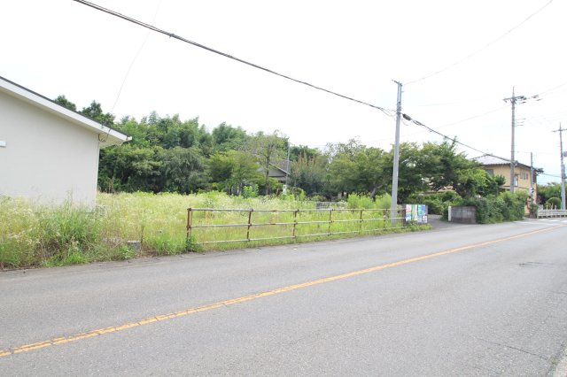 坂戸市小山　建築条件なし売地　東武東上線『坂戸駅』バス7分　の外観