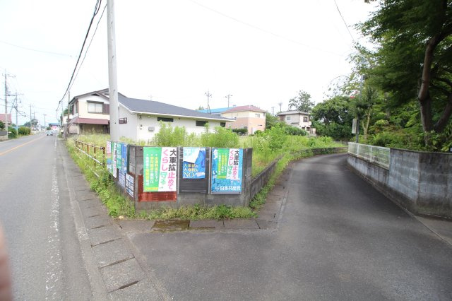 坂戸市小山　建築条件なし売地　東武東上線『坂戸駅』バス7分　の外観