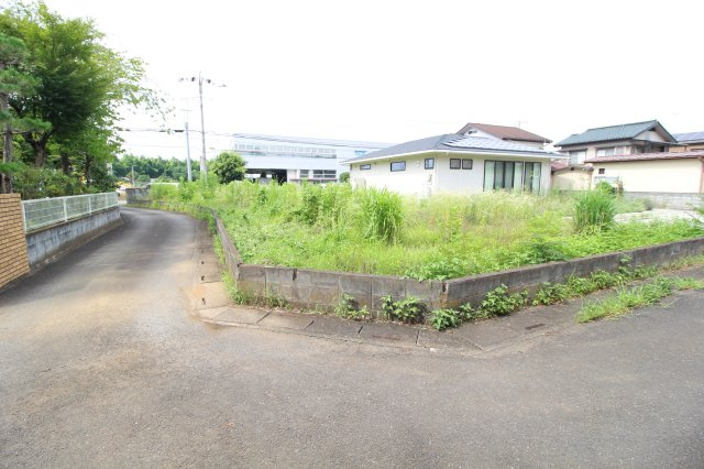 坂戸市小山　建築条件なし売地　東武東上線『坂戸駅』バス7分　の外観