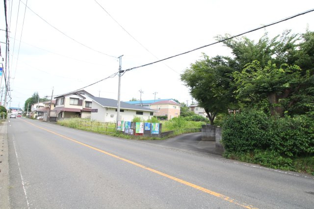 坂戸市小山　建築条件なし売地　東武東上線『坂戸駅』バス7分　の外観