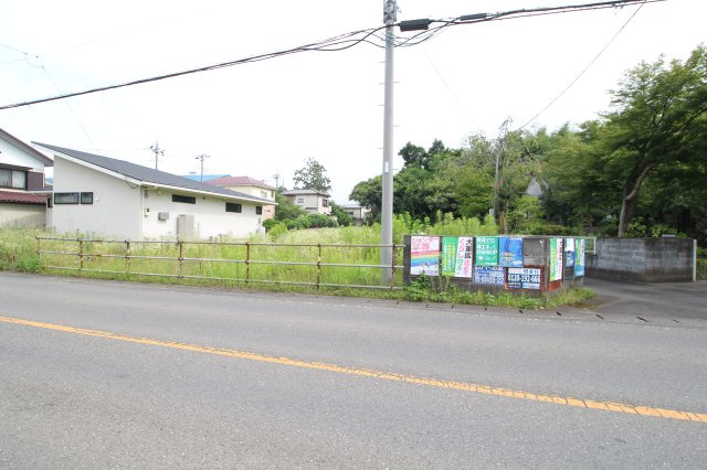 坂戸市小山　建築条件なし売地　東武東上線『坂戸駅』バス7分　の外観