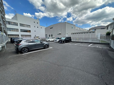 【駐車場】 | メゾンラヴィ