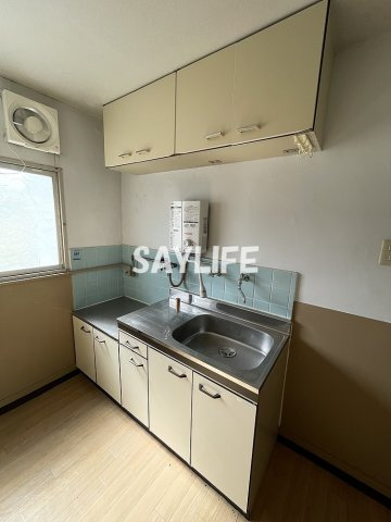 進和マンションのキッチン