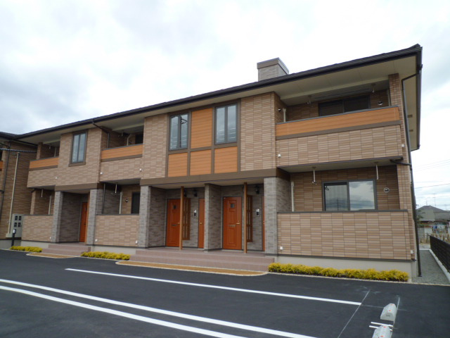 倉敷市上東のアパートの外観
