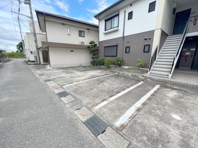 【駐車場】 | フォーレスひらつか