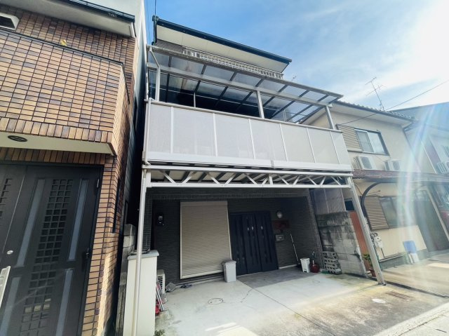 嵯峨甲塚町の外観