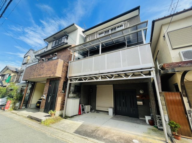 嵯峨甲塚町の外観