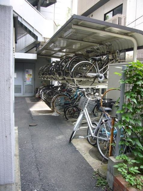 パークサイド九段の駐車場|駐輪場あり