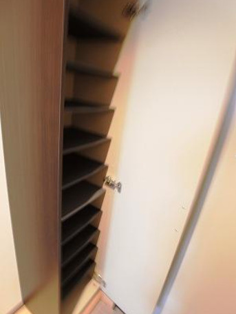 エクセレントコート幕張の収納