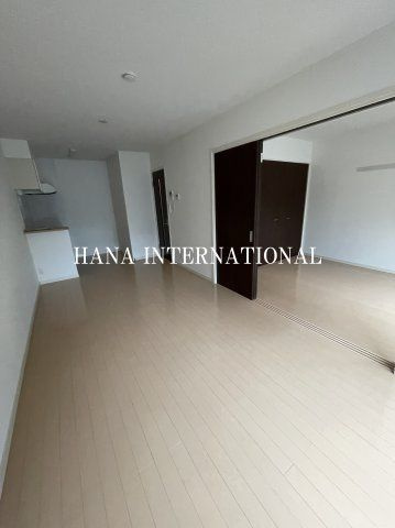 フォレストメゾンの洋室|※反転タイプ参考写真